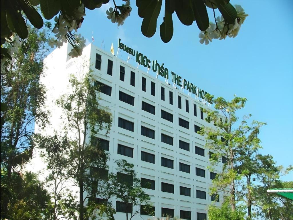 The Park Hotel Паттая Екстер'єр фото