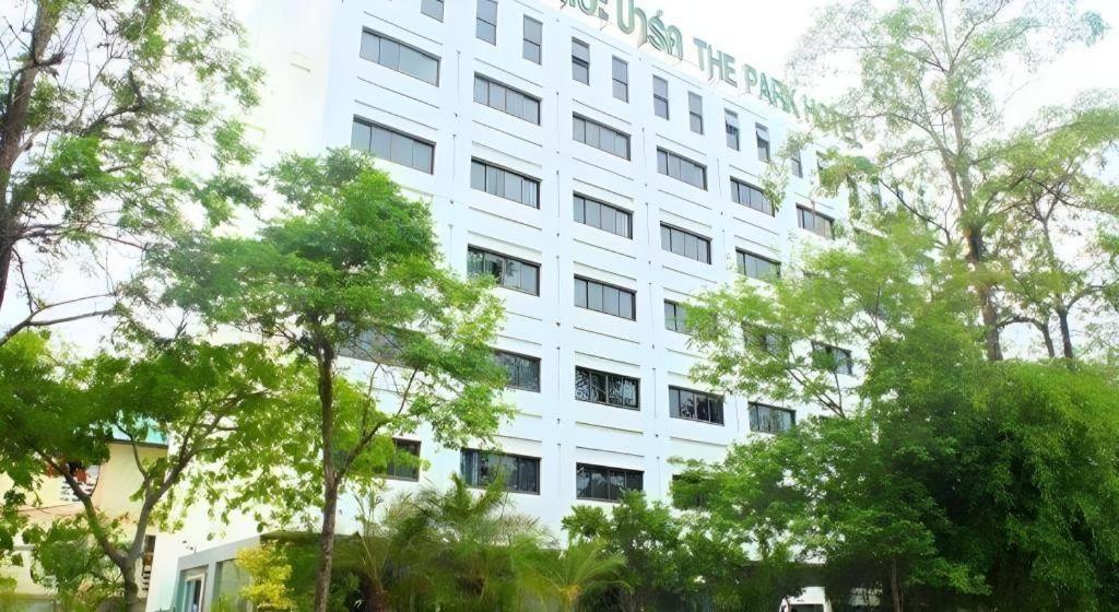 The Park Hotel Паттая Екстер'єр фото