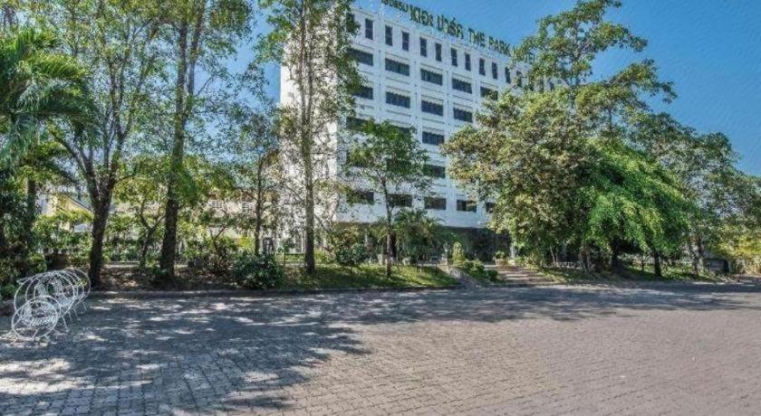 The Park Hotel Паттая Екстер'єр фото