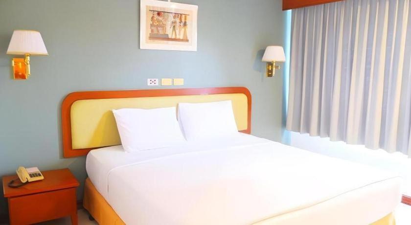 The Park Hotel Паттая Екстер'єр фото